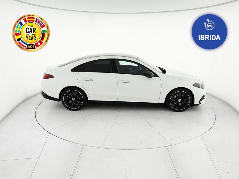 Mercedes CLA Coupè 180 amg line advanced plus auto ibrido bianco