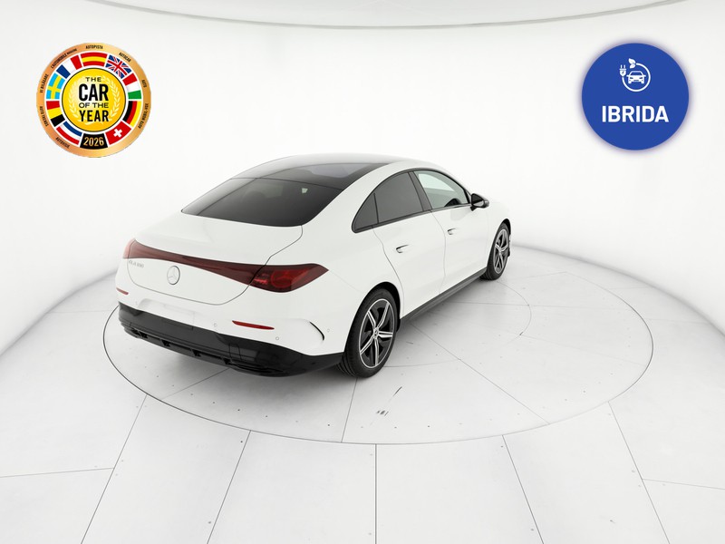 Mercedes CLA Coupè 180 amg line advanced plus auto ibrido bianco