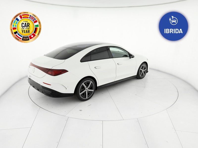 Mercedes CLA Coupè 180 amg line advanced plus auto ibrido bianco