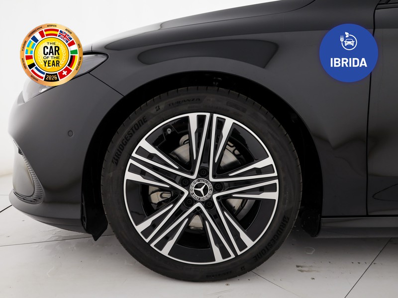 Mercedes CLA Shooting Brake  180 advanced auto ibrido nero