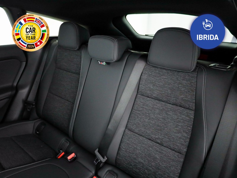 Mercedes CLA Shooting Brake  180 advanced auto ibrido nero