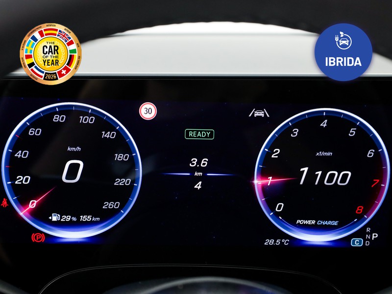 Mercedes CLA Shooting Brake  180 advanced auto ibrido nero