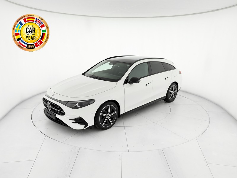 Mercedes CLA Shooting Brake 180   bianco