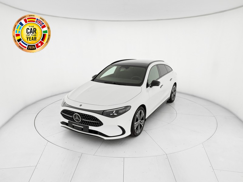 Mercedes CLA Shooting Brake 180   bianco