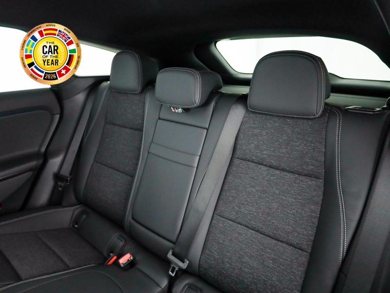 Mercedes CLA Shooting Brake  elettrica 250+ amg line advanced plus elettrica grigio