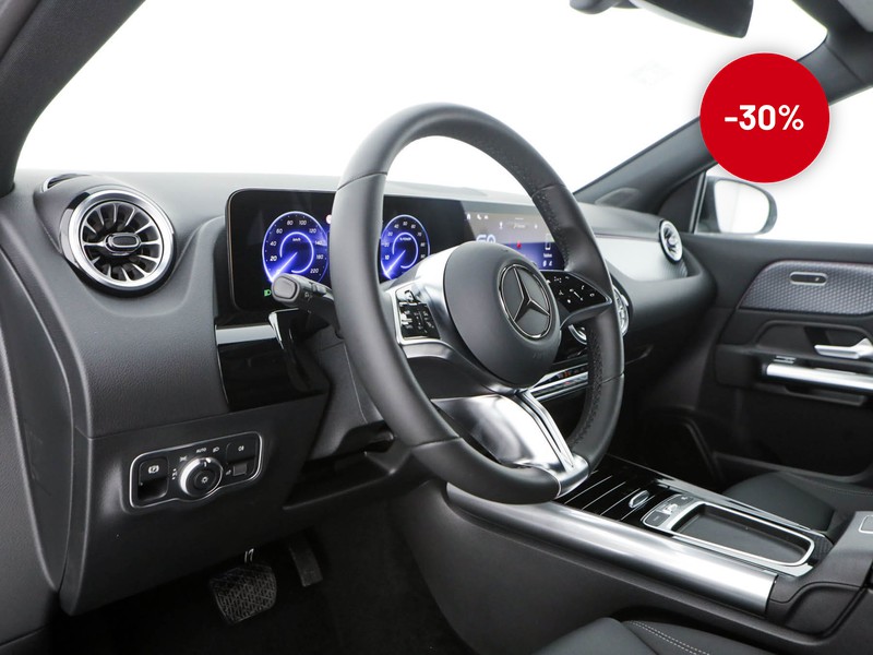 Mercedes EQA 300 progressive advanced 4matic elettrica nero
