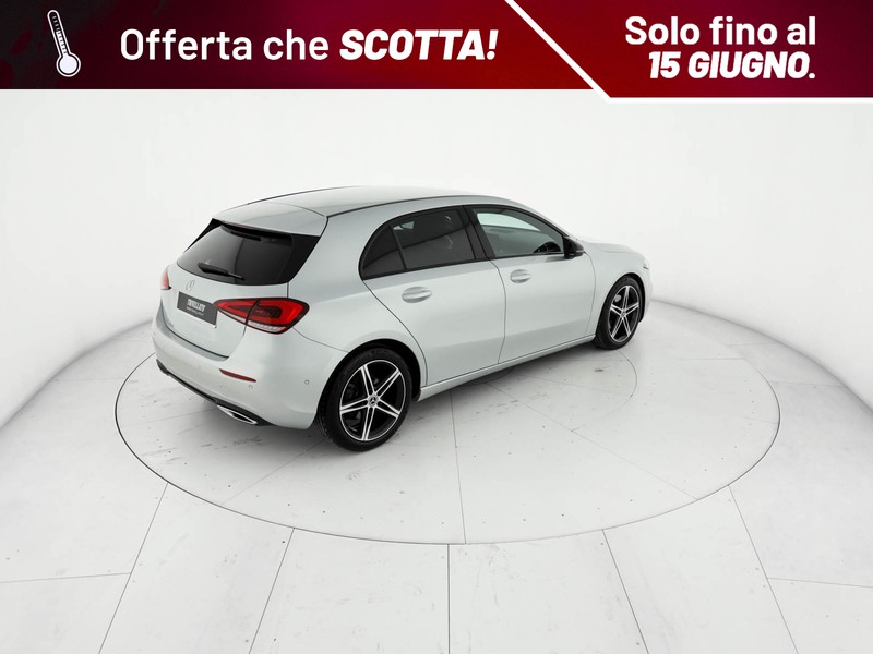 Mercedes Classe A 180 d sport night edition auto diesel argento