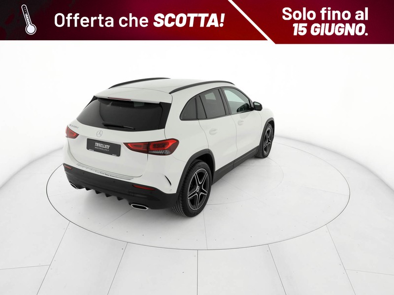Mercedes GLA 180 d premium auto diesel bianco