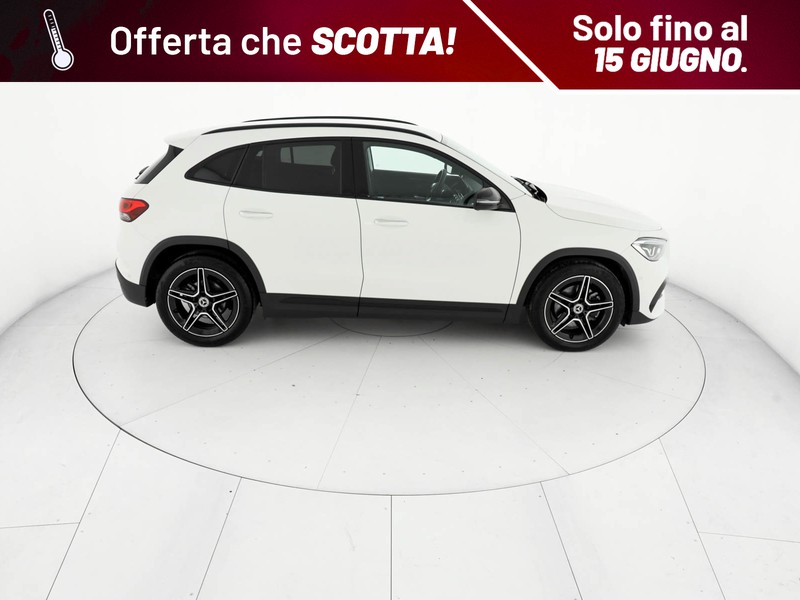 Mercedes GLA 200 d premium auto diesel bianco