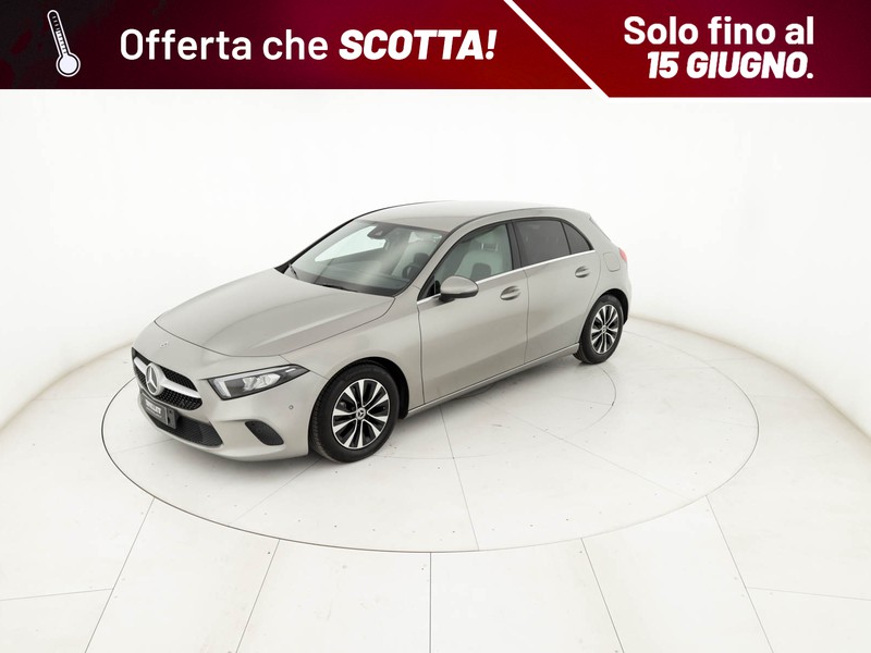 Mercedes Classe A 180 d business extra auto diesel argento