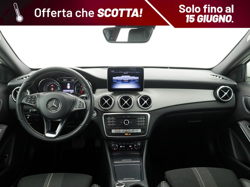 Mercedes GLA 200 d sport 4matic auto diesel bianco