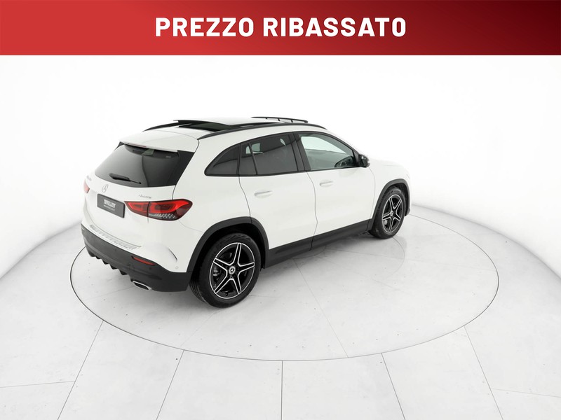 Mercedes GLA 200 d premium 4matic auto diesel bianco
