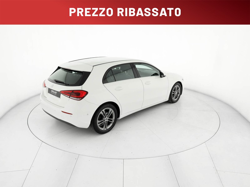 Mercedes Classe A 180 d sport auto diesel bianco