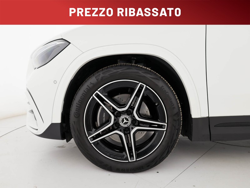 Mercedes GLA 180 d amg line advanced plus auto diesel bianco