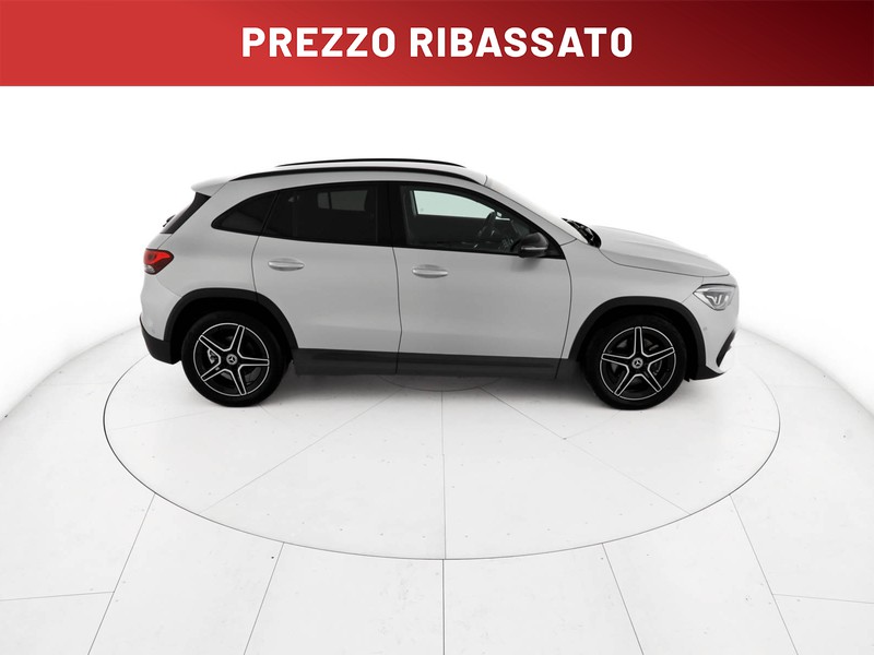 Mercedes GLA 200 d premium auto diesel argento