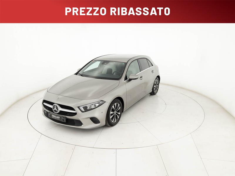 Mercedes Classe A 180 d business extra auto diesel argento