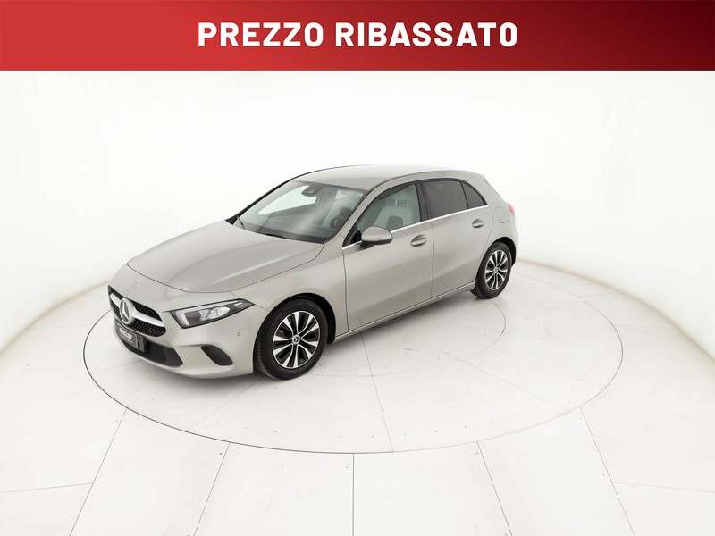 Mercedes Classe A 180 d business extra auto diesel argento