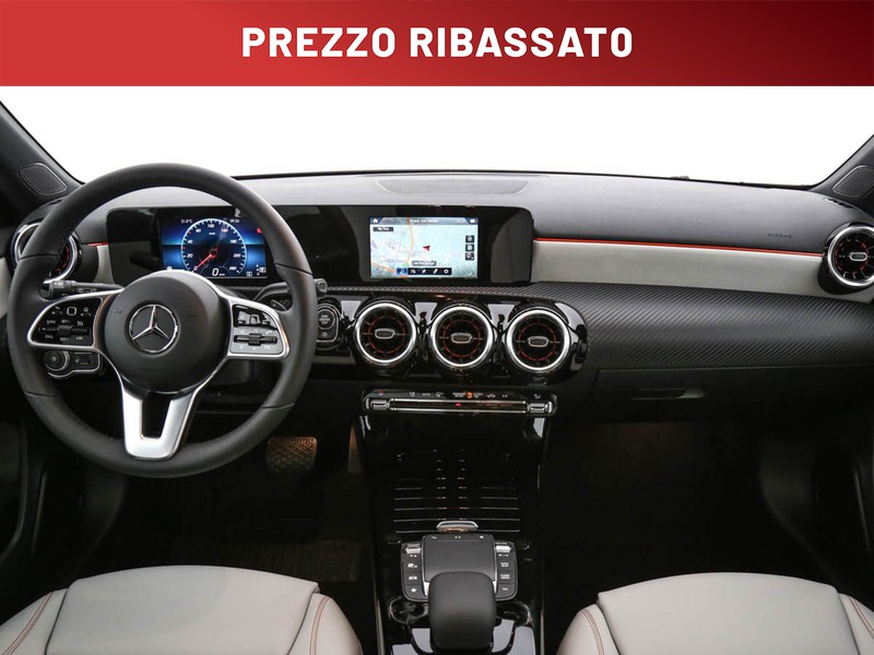 Mercedes Classe A 180 d business extra auto diesel argento