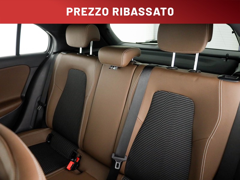 Mercedes Classe A 180 d sport auto diesel grigio
