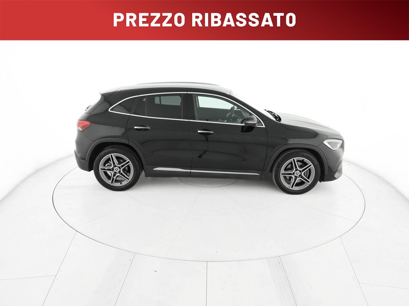 Mercedes GLA 180 d premium auto diesel nero