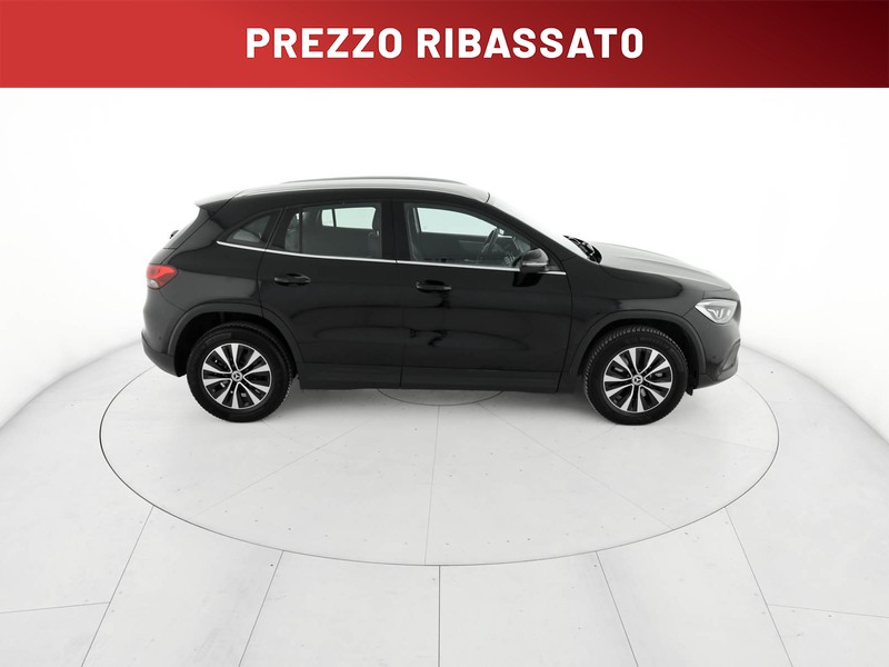 Mercedes GLA 180 d sport plus auto diesel nero
