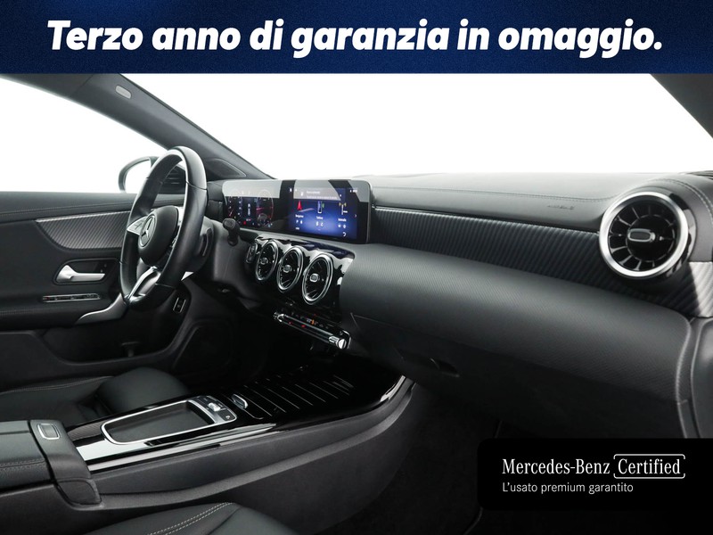 Mercedes CLA Shooting Brake  200 d progressive advanced auto diesel nero
