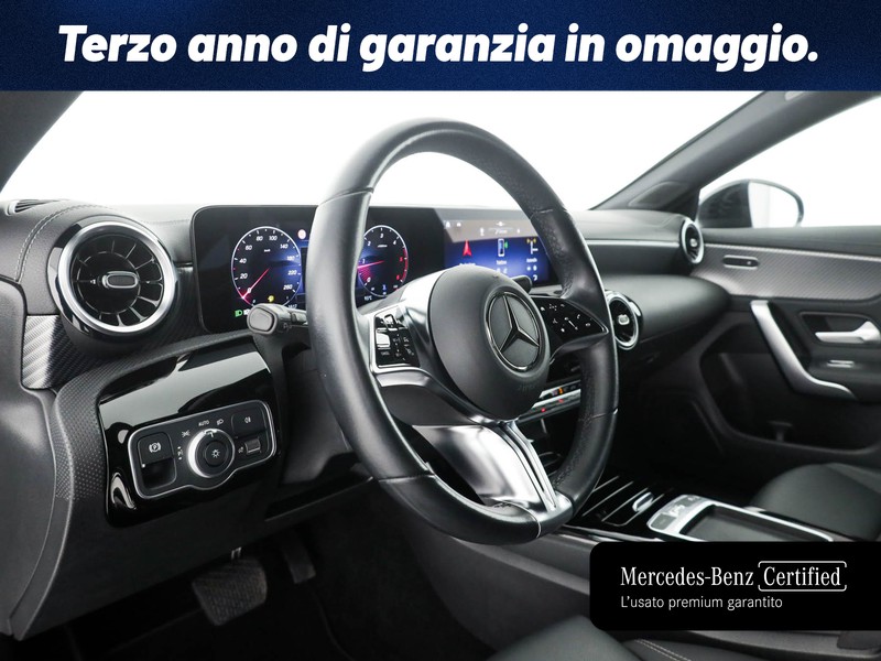 Mercedes CLA Shooting Brake  200 d progressive advanced auto diesel nero
