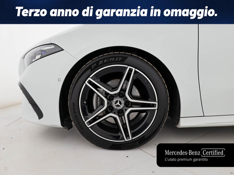 Mercedes Classe A 200 d amg line advanced plus auto diesel bianco