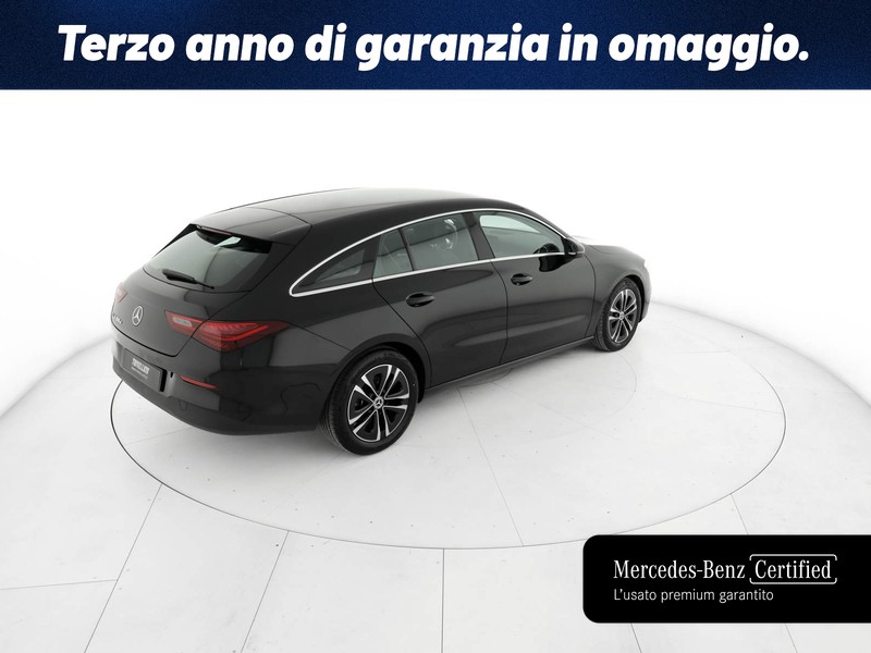 Mercedes CLA Shooting Brake  180 d advanced auto diesel nero