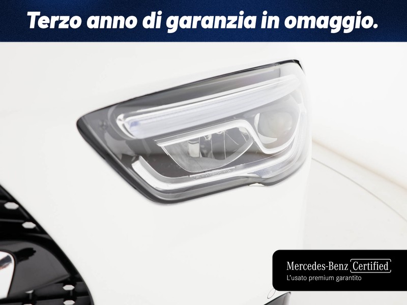 Mercedes GLA 180 d premium auto diesel bianco