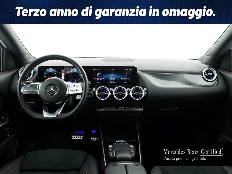 Mercedes GLA 180 d premium auto diesel bianco