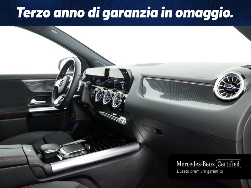 Mercedes GLA 180 d premium auto diesel bianco