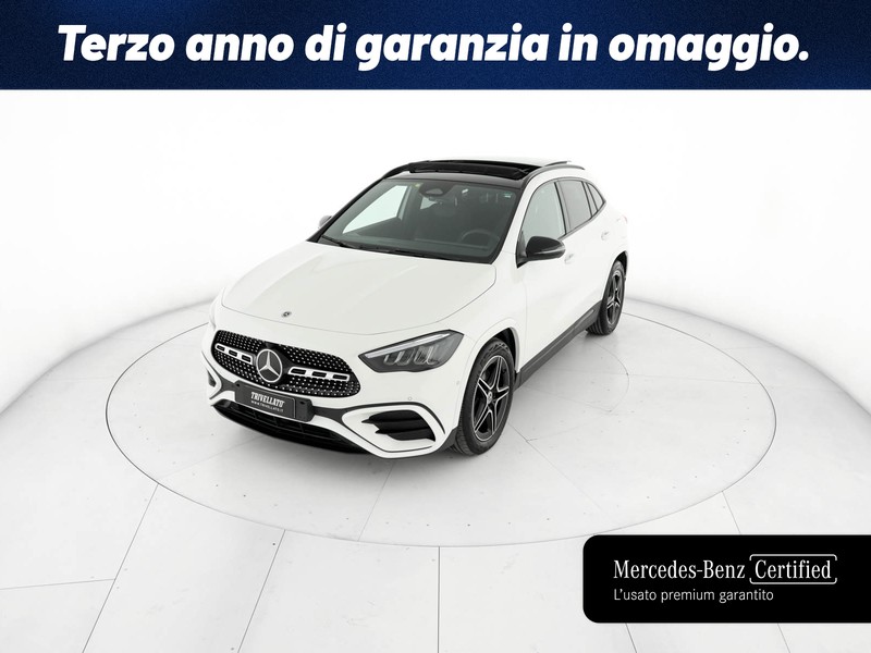 Mercedes GLA 180 d amg line advanced plus auto diesel bianco