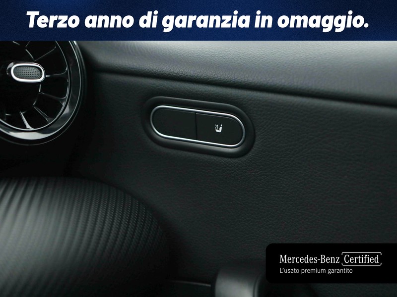 Mercedes Classe A 180 d advanced auto diesel nero