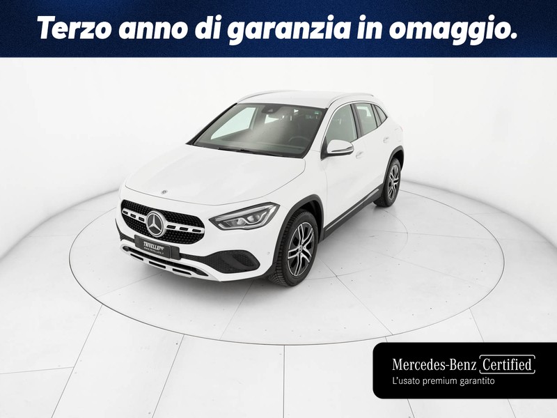Mercedes GLA 200 d sport plus auto diesel bianco