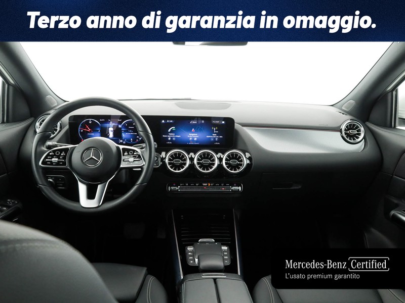 Mercedes GLA 200 d sport plus auto diesel bianco