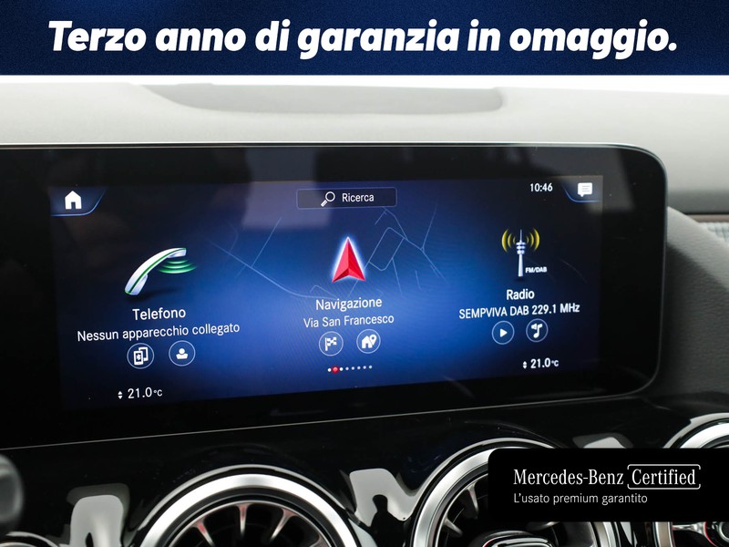 Mercedes GLA 200 d sport plus auto diesel bianco
