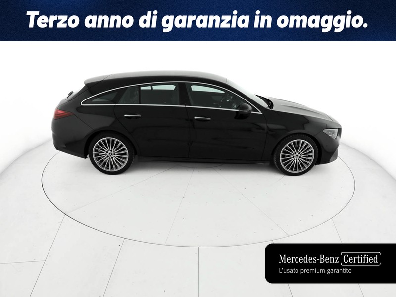 Mercedes CLA Shooting Brake  200 d amg line advanced plus auto diesel nero