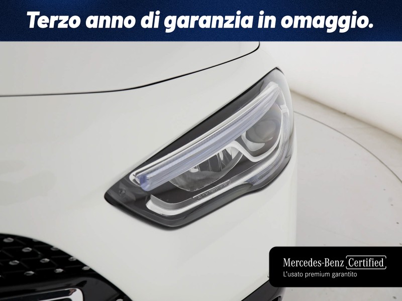 Mercedes GLA 200 d premium auto diesel bianco