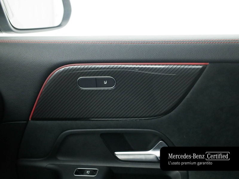 Mercedes GLA 200 d amg line advanced plus auto diesel nero