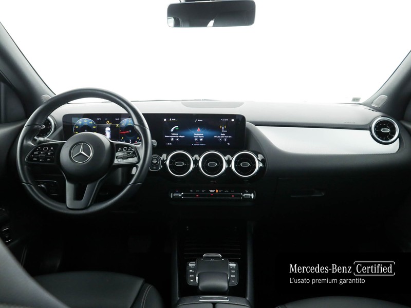 Mercedes GLA 180 d sport auto diesel nero