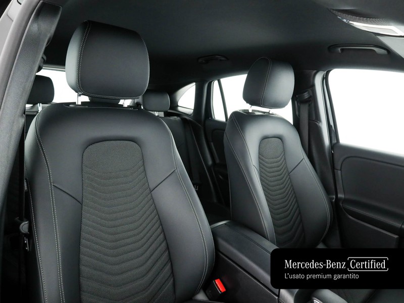 Mercedes GLA 180 d sport auto diesel nero