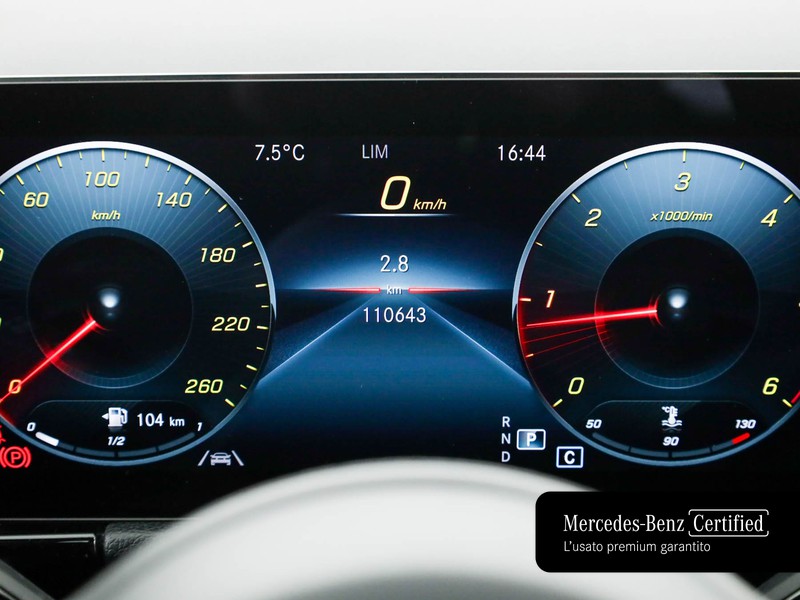 Mercedes GLA 180 d sport auto diesel nero