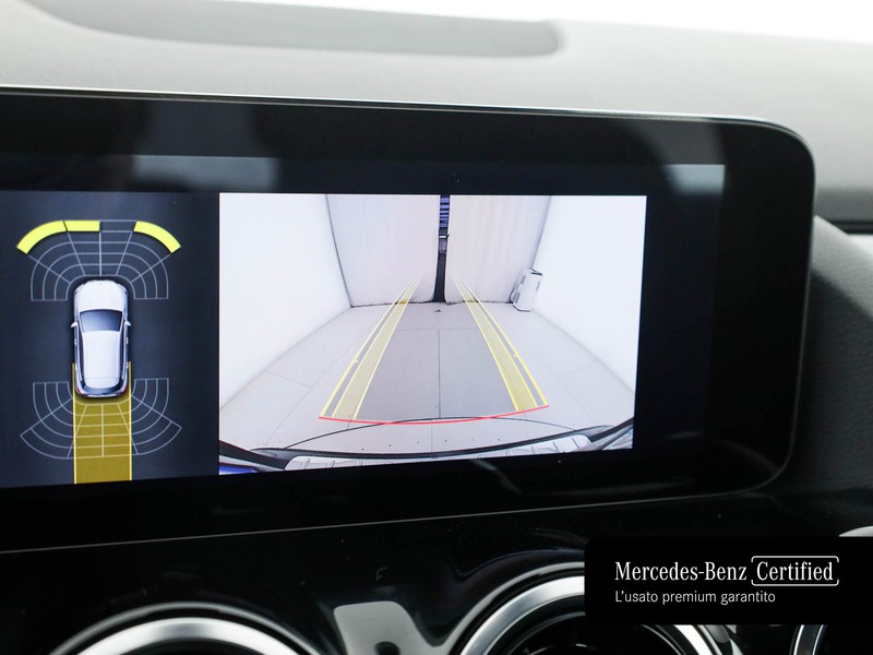 Mercedes GLA 180 d sport auto diesel nero