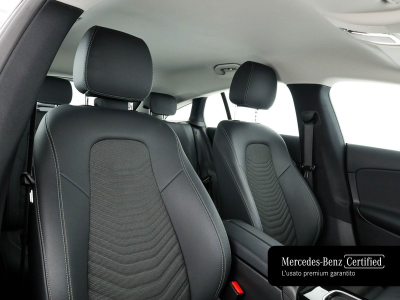 Mercedes CLA Shooting Brake  180 d advanced auto diesel nero
