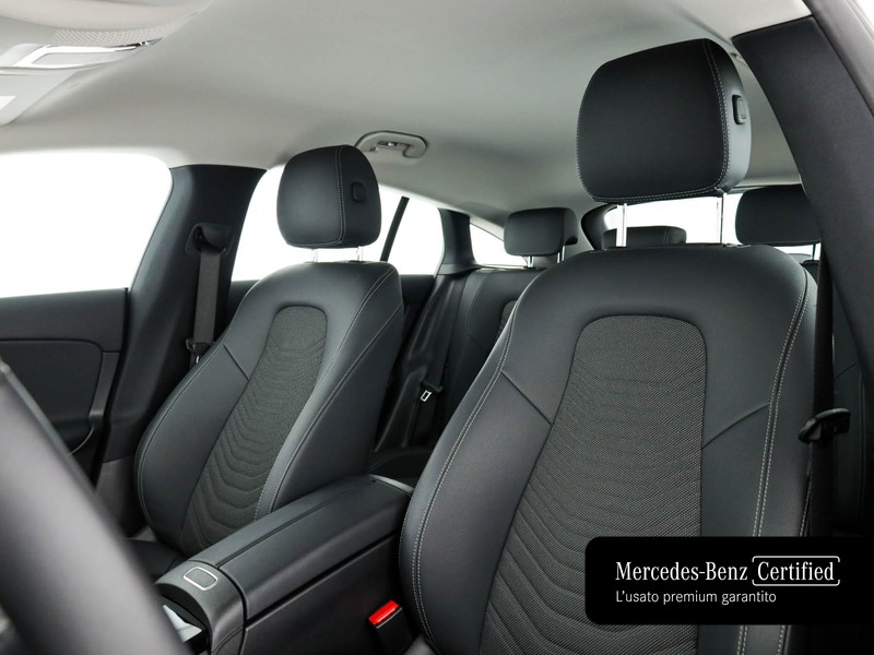 Mercedes CLA Shooting Brake  180 d advanced auto diesel nero