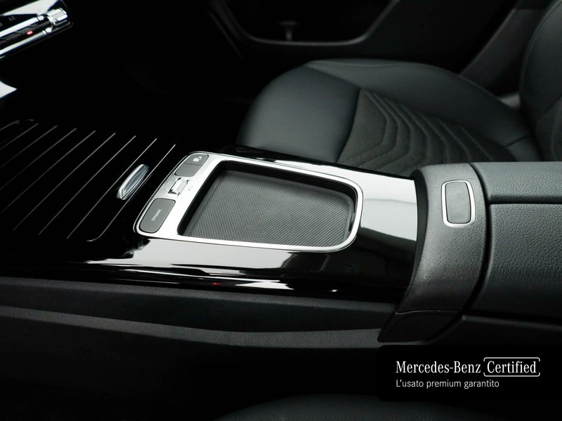 Mercedes CLA Shooting Brake  180 d advanced auto diesel nero