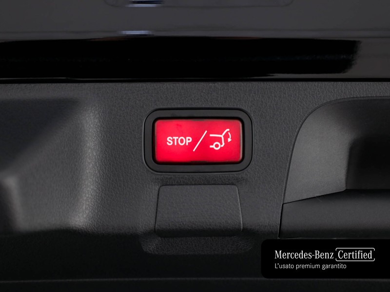 Mercedes CLA Shooting Brake  180 d advanced auto diesel nero