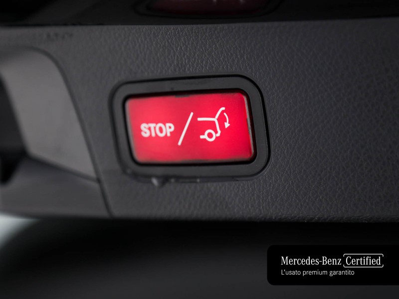 Mercedes GLA 200 d premium 4matic auto diesel nero