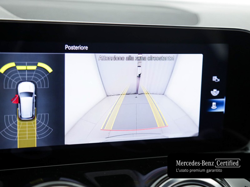 Mercedes GLB 200 d premium auto diesel bianco